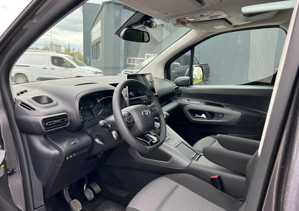 Toyota Proace City Verso cena 149000 przebieg: 5337, rok produkcji 2023 z Olszyna małe 596